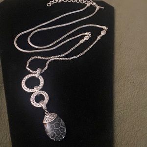Sarda Very long Sterling chain with black fossil coral pendant